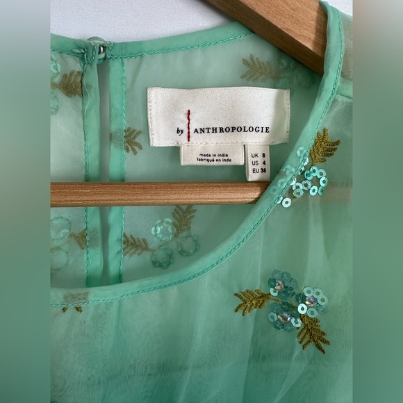 ANTHROPOLOGIE Sabine Puff Sleeve Beaded Blouse EUC Size 4 - Picture 4 of 10